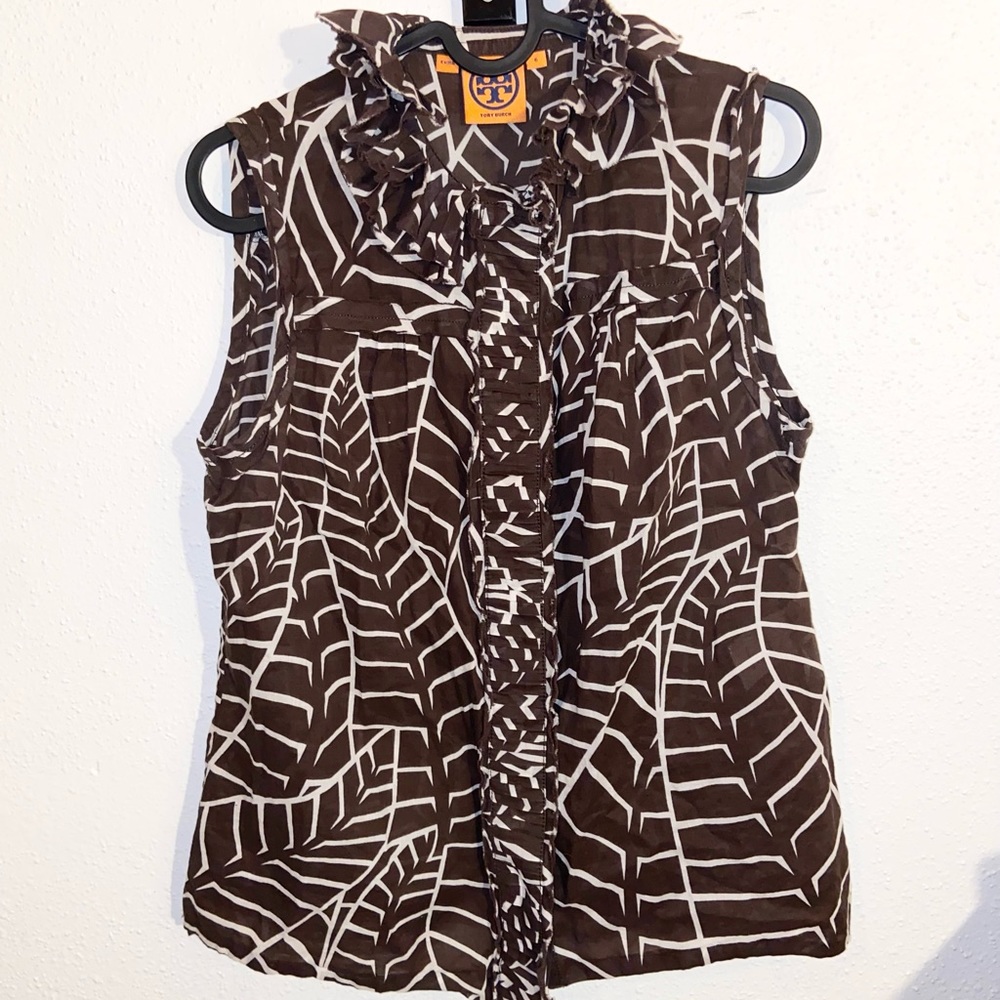 TORY BURCH LEAF PRINT SLEEVELESS SHIRT